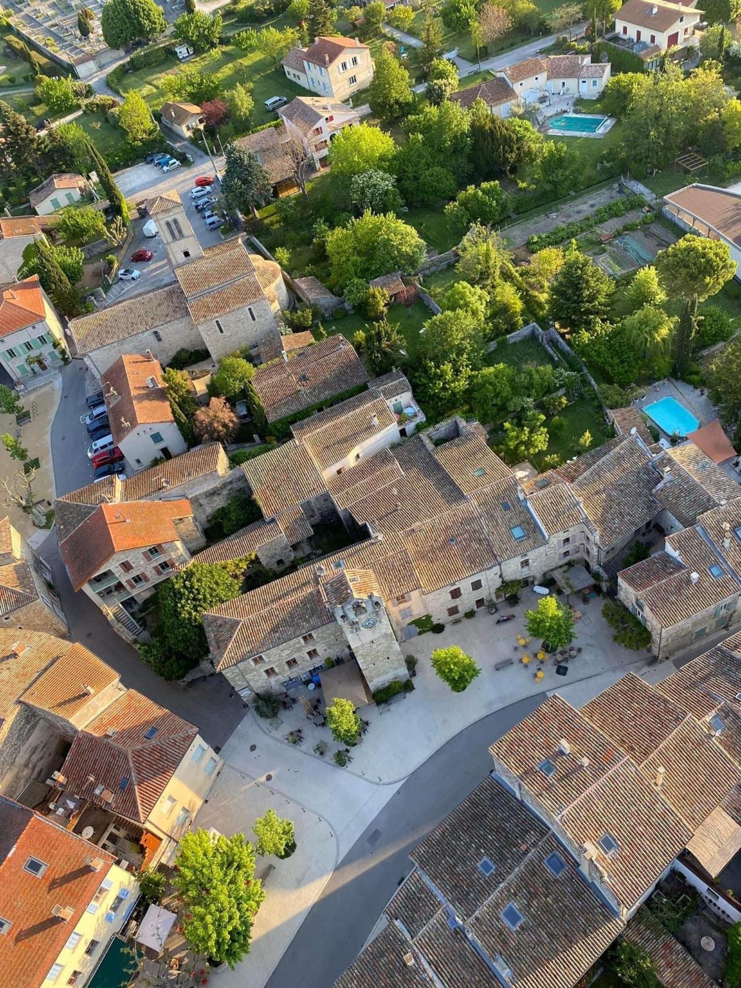 Les Appartements Du Saint Thiers, La Provence Dans Un Coin De La Drome Et L'Esprit D'Une Maison D'Hotes A Saou Exteriör bild