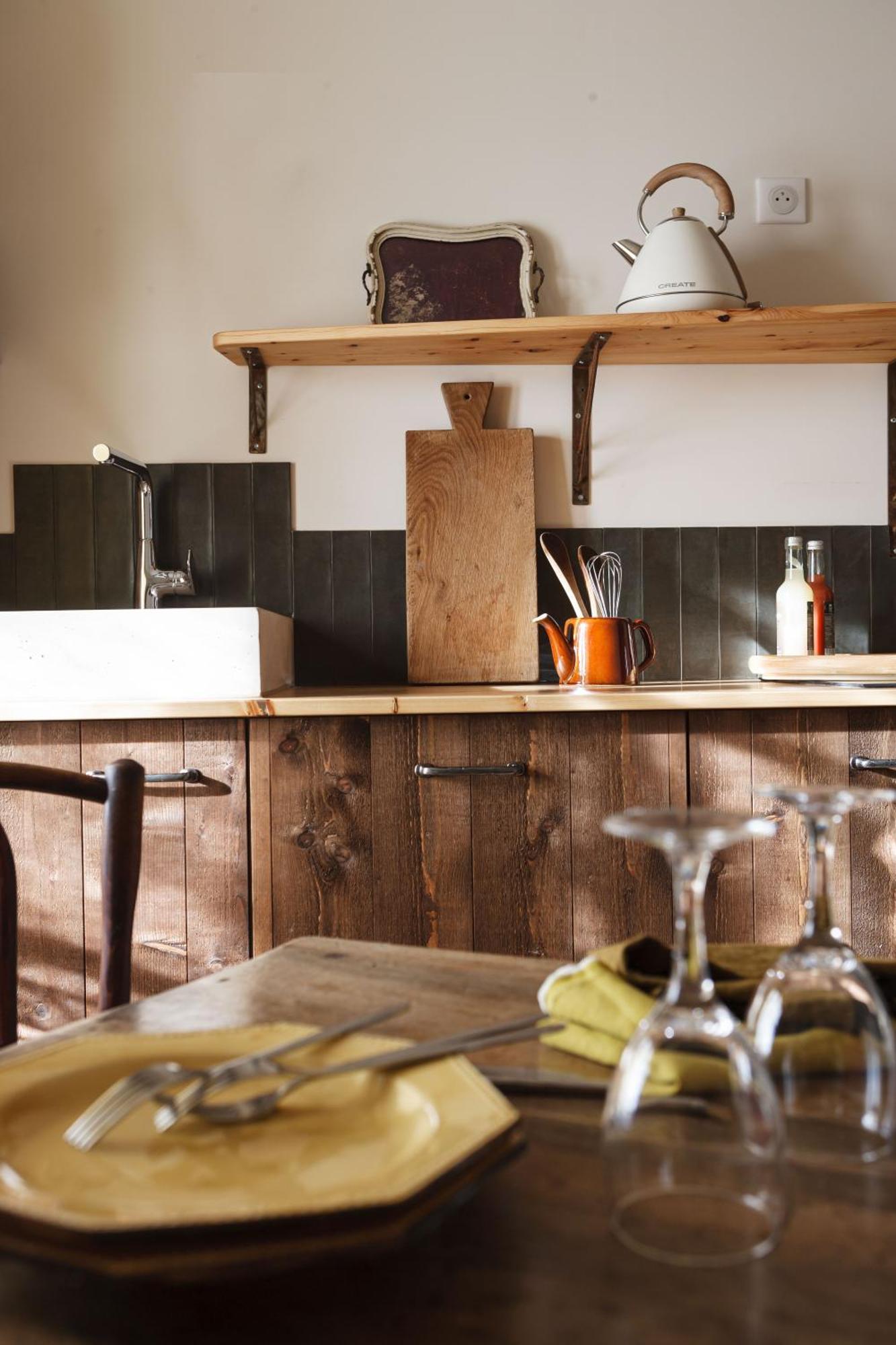 Les Appartements Du Saint Thiers, La Provence Dans Un Coin De La Drome Et L'Esprit D'Une Maison D'Hotes A Saou Exteriör bild