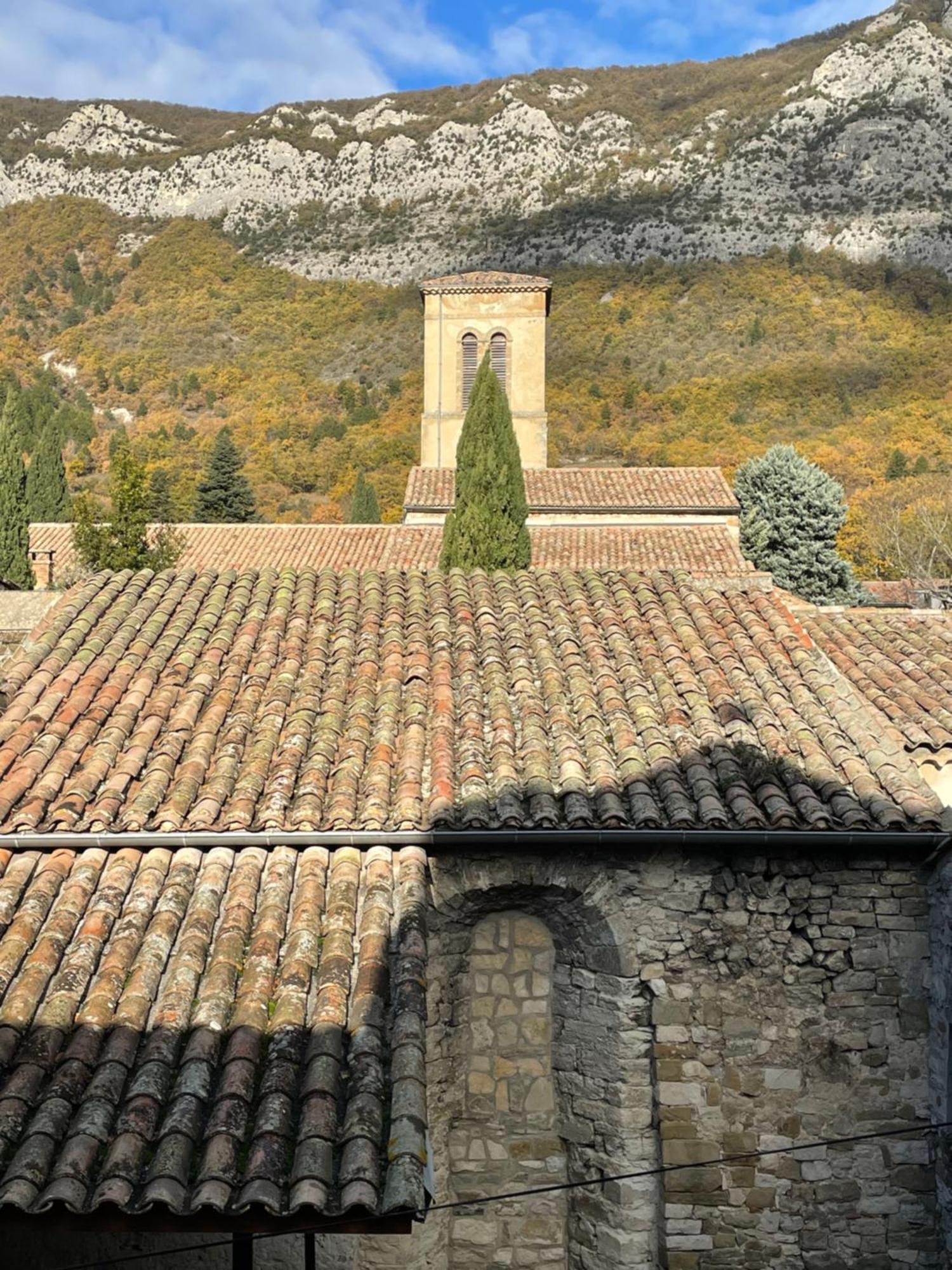 Les Appartements Du Saint Thiers, La Provence Dans Un Coin De La Drome Et L'Esprit D'Une Maison D'Hotes A Saou Exteriör bild